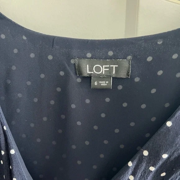 LOFT, navy and white 3/4 sleeve romper with polka dots, size 6 - Picture 4 of 5